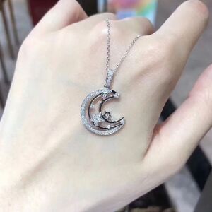 The Celestial Pendant Necklace in 925 silver